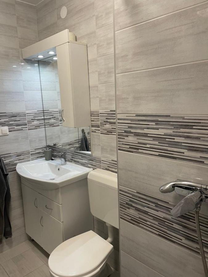 Lilac Apartman Balatonlelle Bagian luar foto
